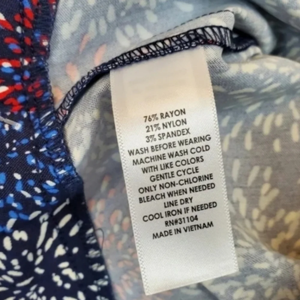 Kim Rogers stylish skirt